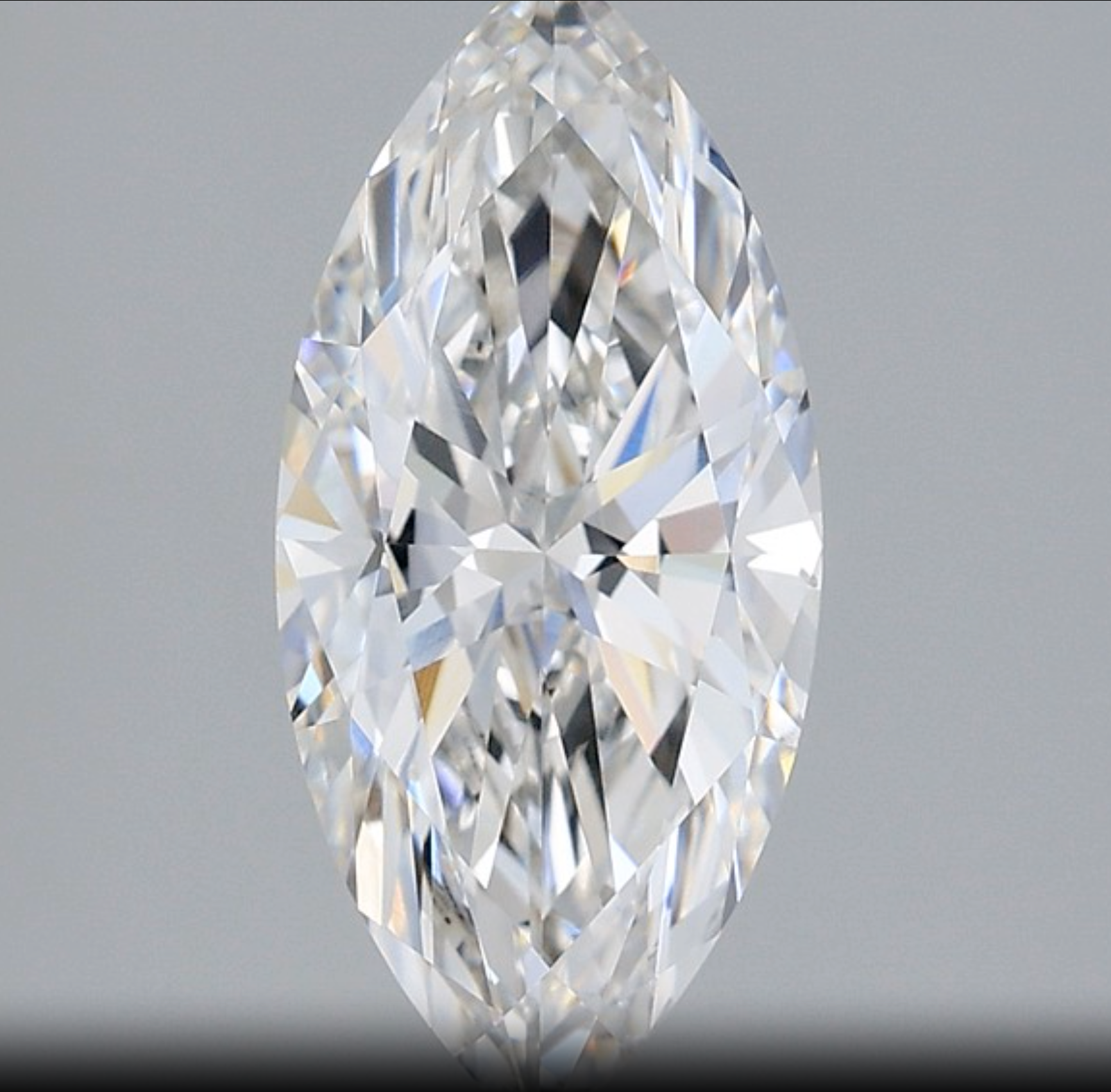 IGI Marquise 3.02 Carat VS2 Clarity G Color