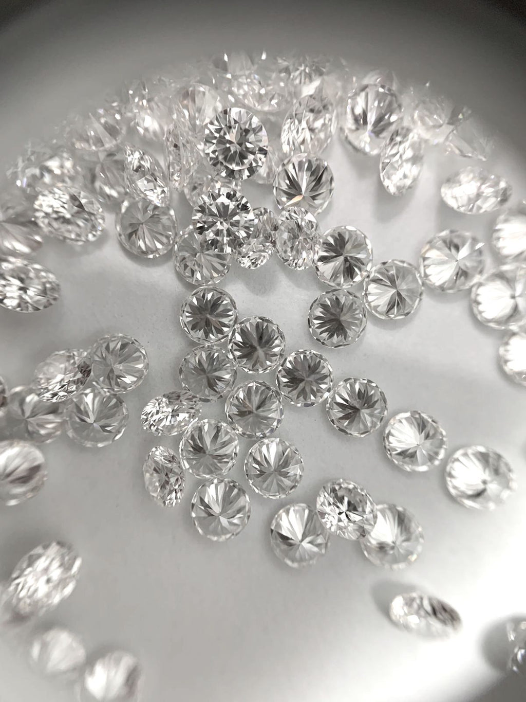 NON-CERT 0.1 Carat VVS-VS Clarity DEF