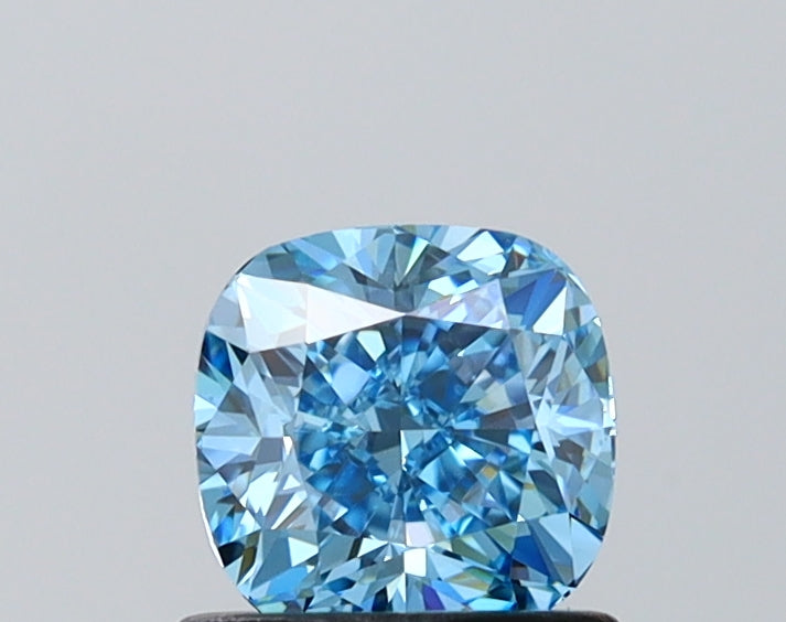 IGI CUSHION 0.92 Carat VVS2 Clarity F.V.BLUE Color