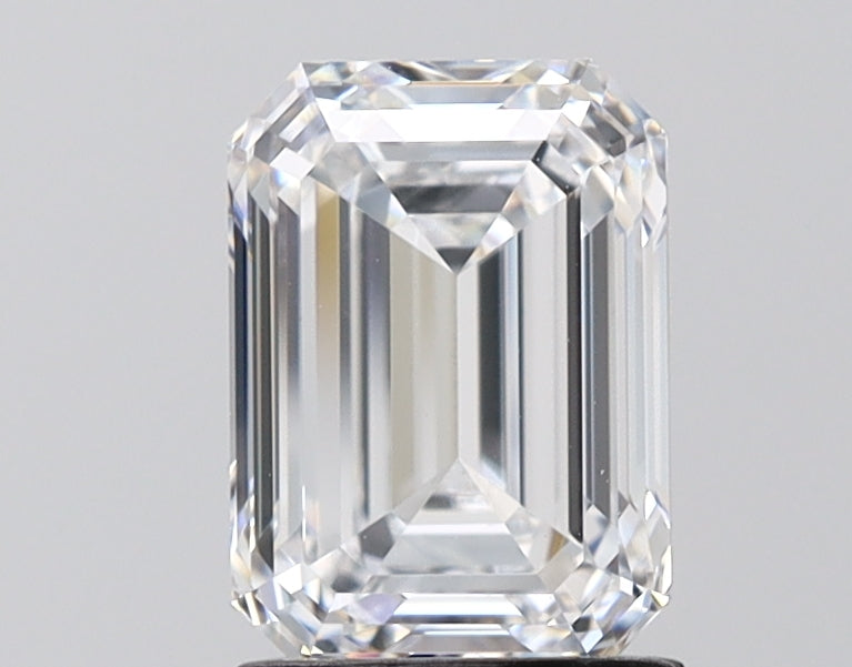IGI EMERALD 1.91 Carat VVS2 Clarity D Color