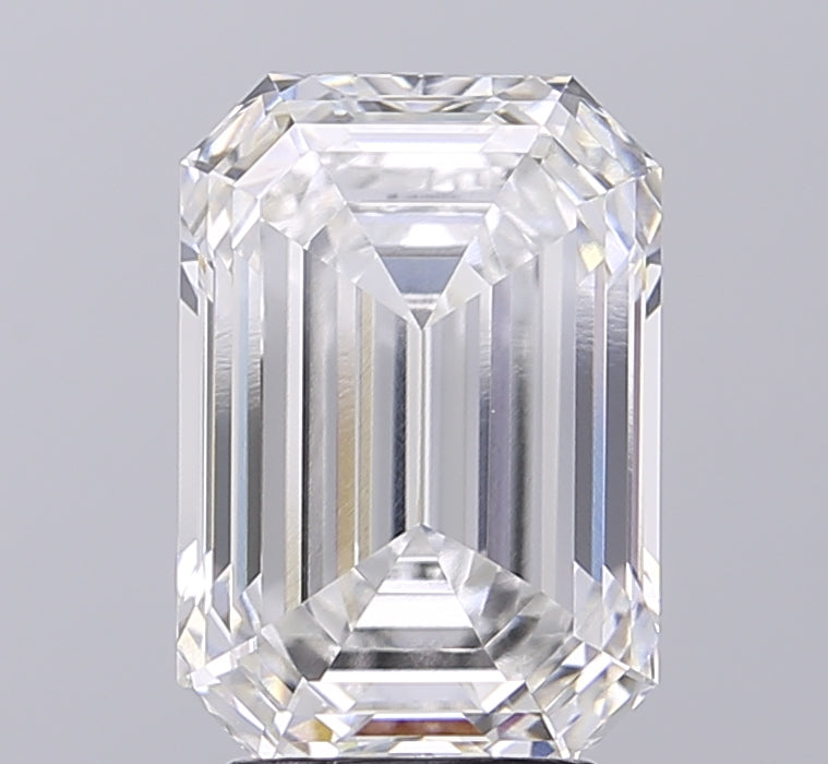 IGI EMERALD 3.82 Carat VVS1 Clarity E Color