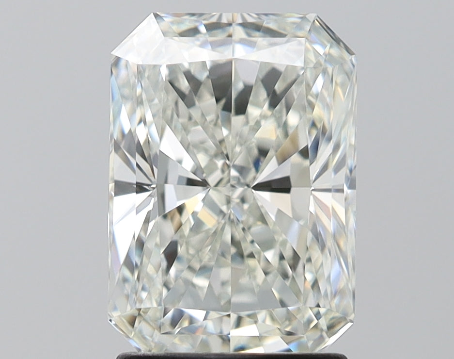 IGI RADIANT 2.08 Carat VS1 Clarity H Color  byHiraya Lab Diamonds
