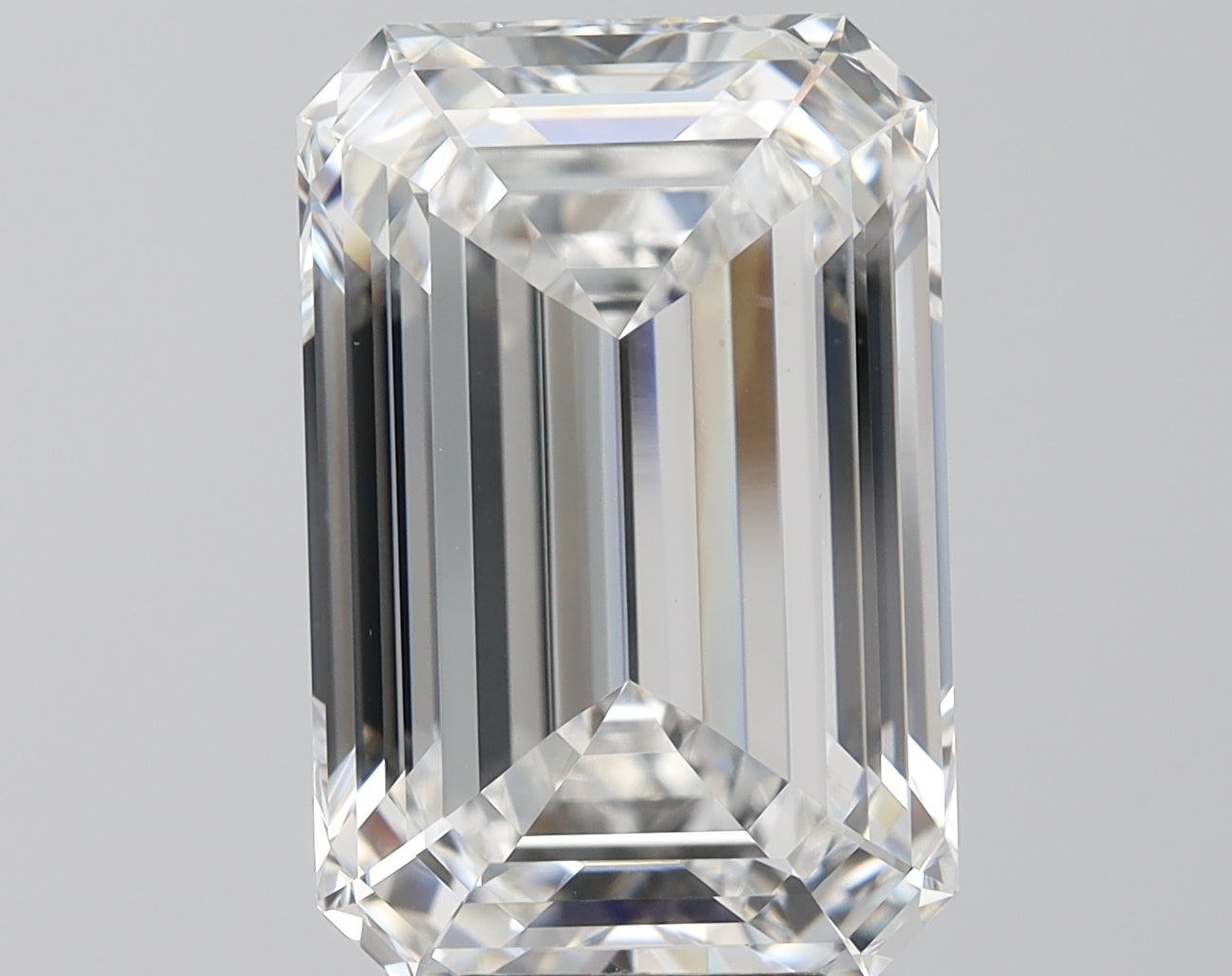 IGI EMERALD 9.37 Carat VVS2 Clarity F Color  byHiraya Lab Diamonds