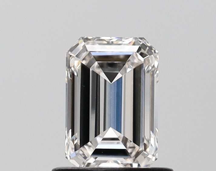 IGI EMERALD 0.86 Carat VVS2 Clarity H Color  byHiraya Lab Diamonds